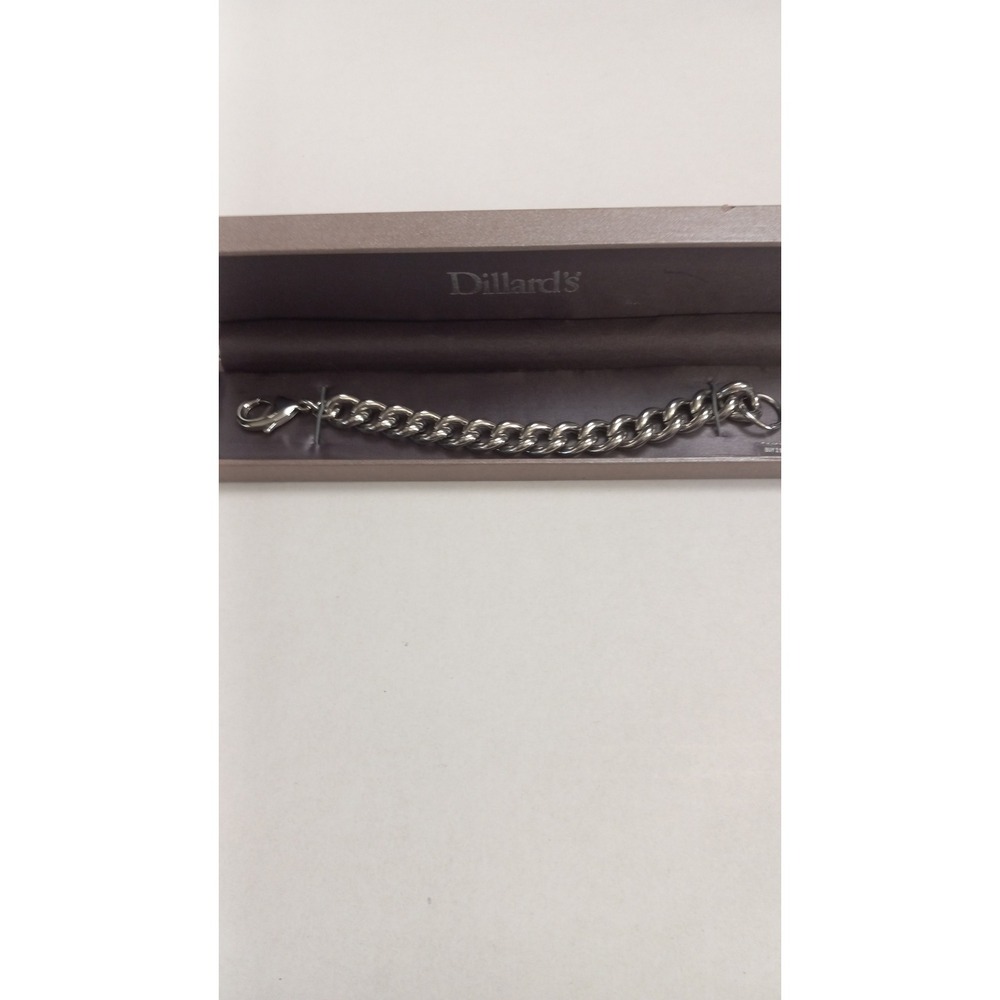 Dillards Silver Tone‎ Curb Link Chain Bracelet with Lobster Clasp in Gift Box